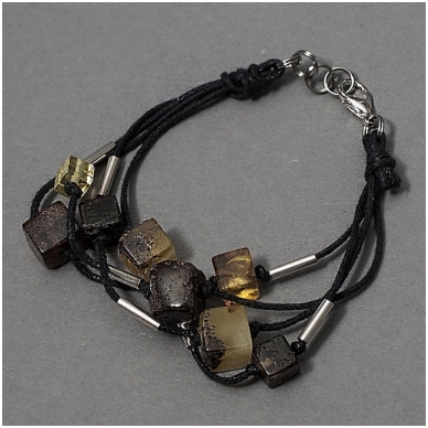 Amber bracelet "Squares"