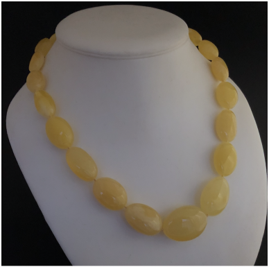 Yellow amber necklace "Olive"